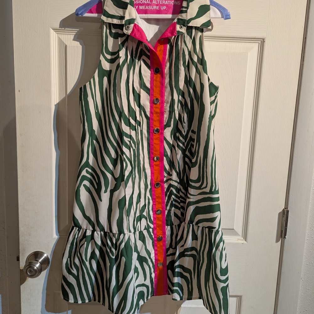 Green and White Zebra Print Sleeveless Dress